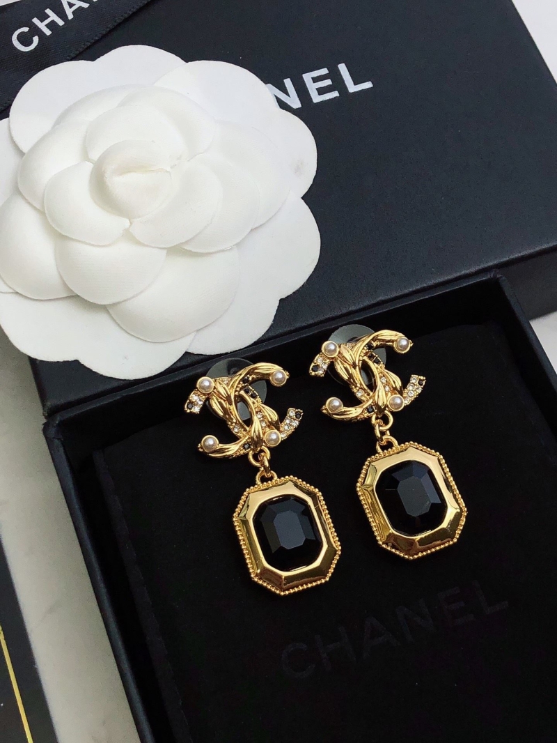 Ch**el earrings